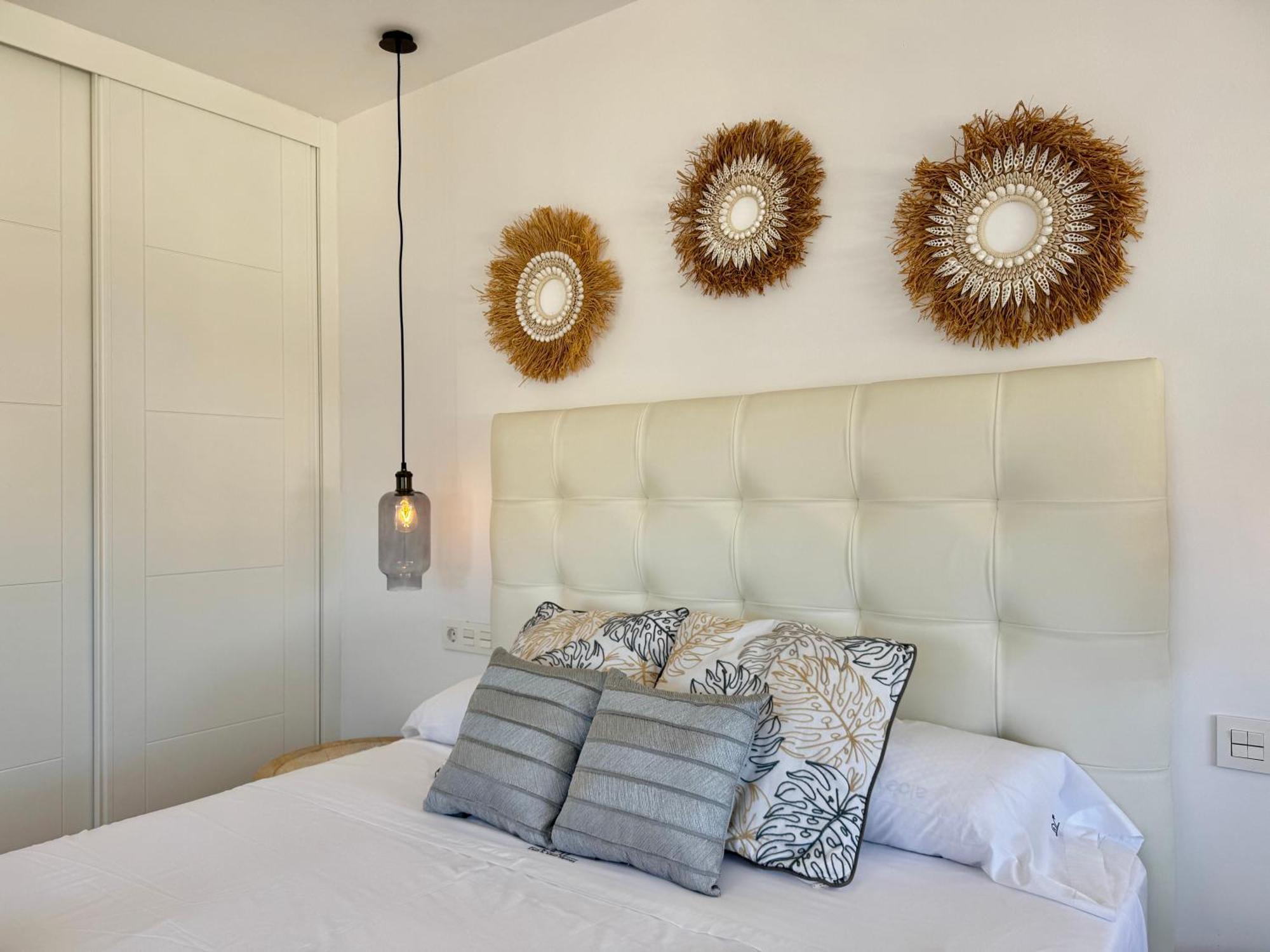 Oasis Ii Center With Mountain Views - Eaw Homes Marbella